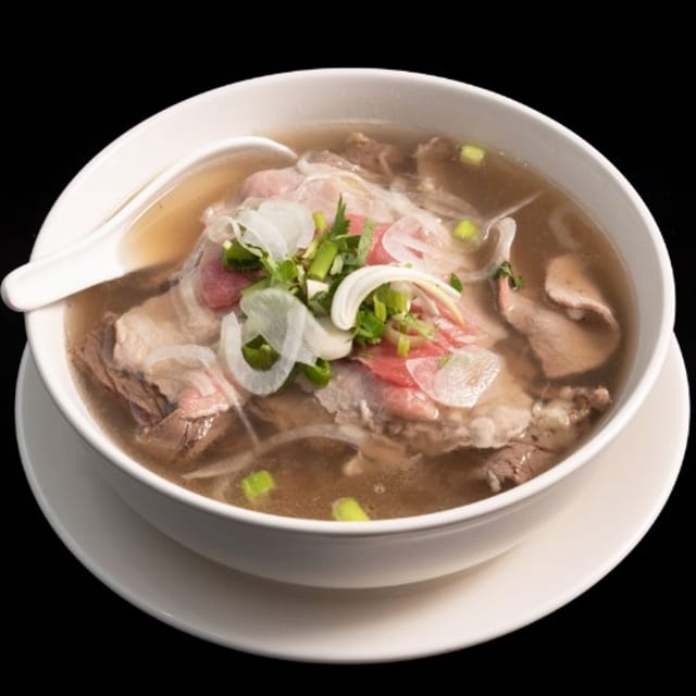 P4. Slices of Rare Eye Round Pho (GF).