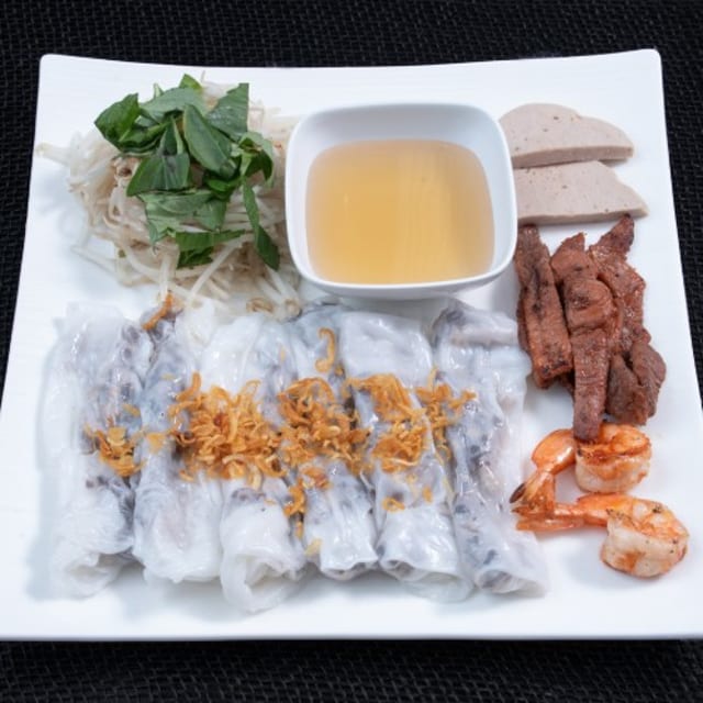 Z2. Bánh Cuốn Đặc Biệt.