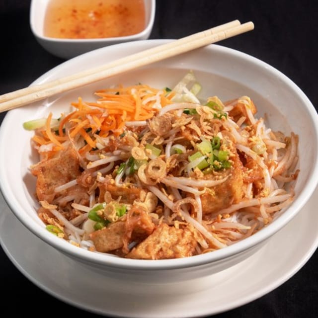 V1. Stir-Fried Lemongrass Tofu over Vermicelli (Vegan).